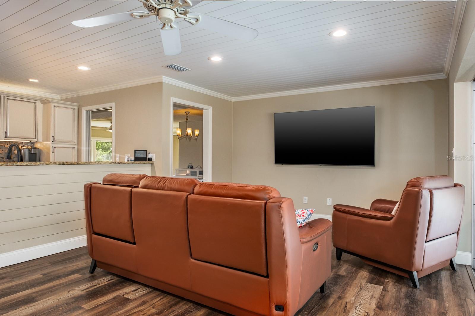 75 WOODCUTTER LN, PALM HARBOR, FL, 34683