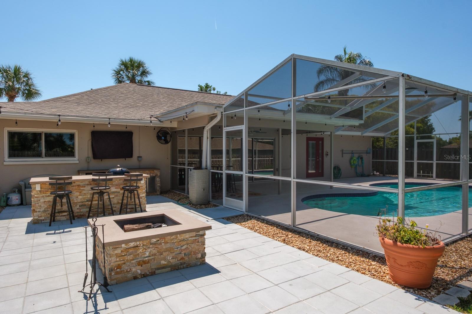 75 WOODCUTTER LN, PALM HARBOR, FL, 34683