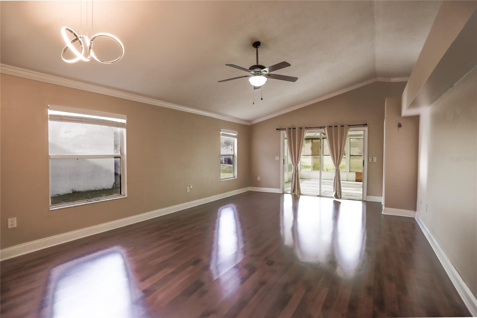 2083 WINDWARD PASS, LAKELAND, FL, 33813