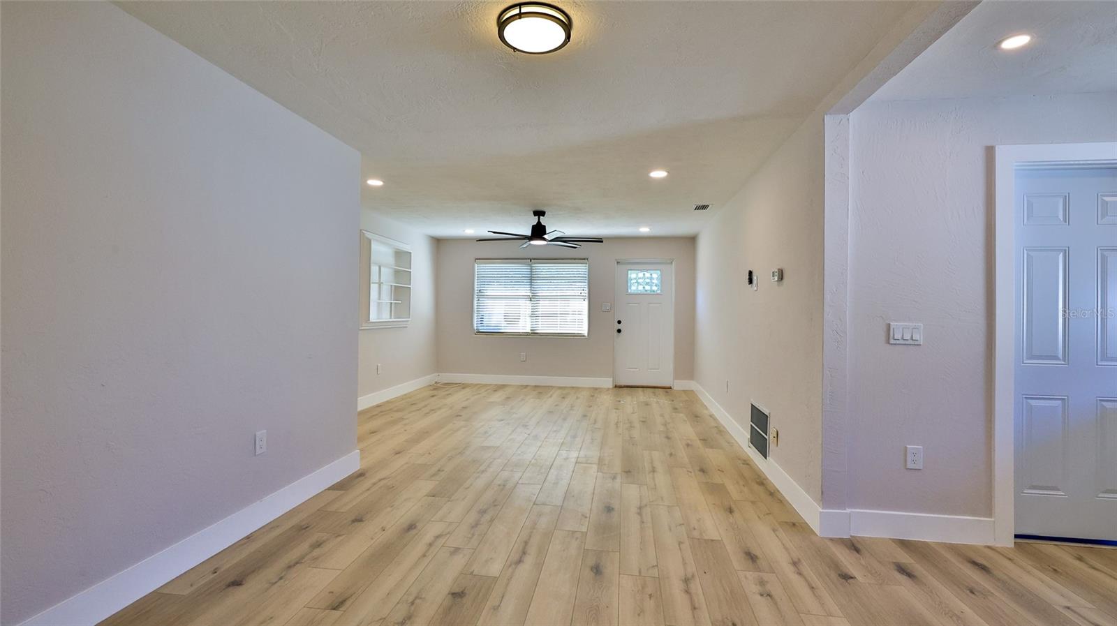 11 SWAN AVE, NEW SMYRNA BEACH, FL, 32168