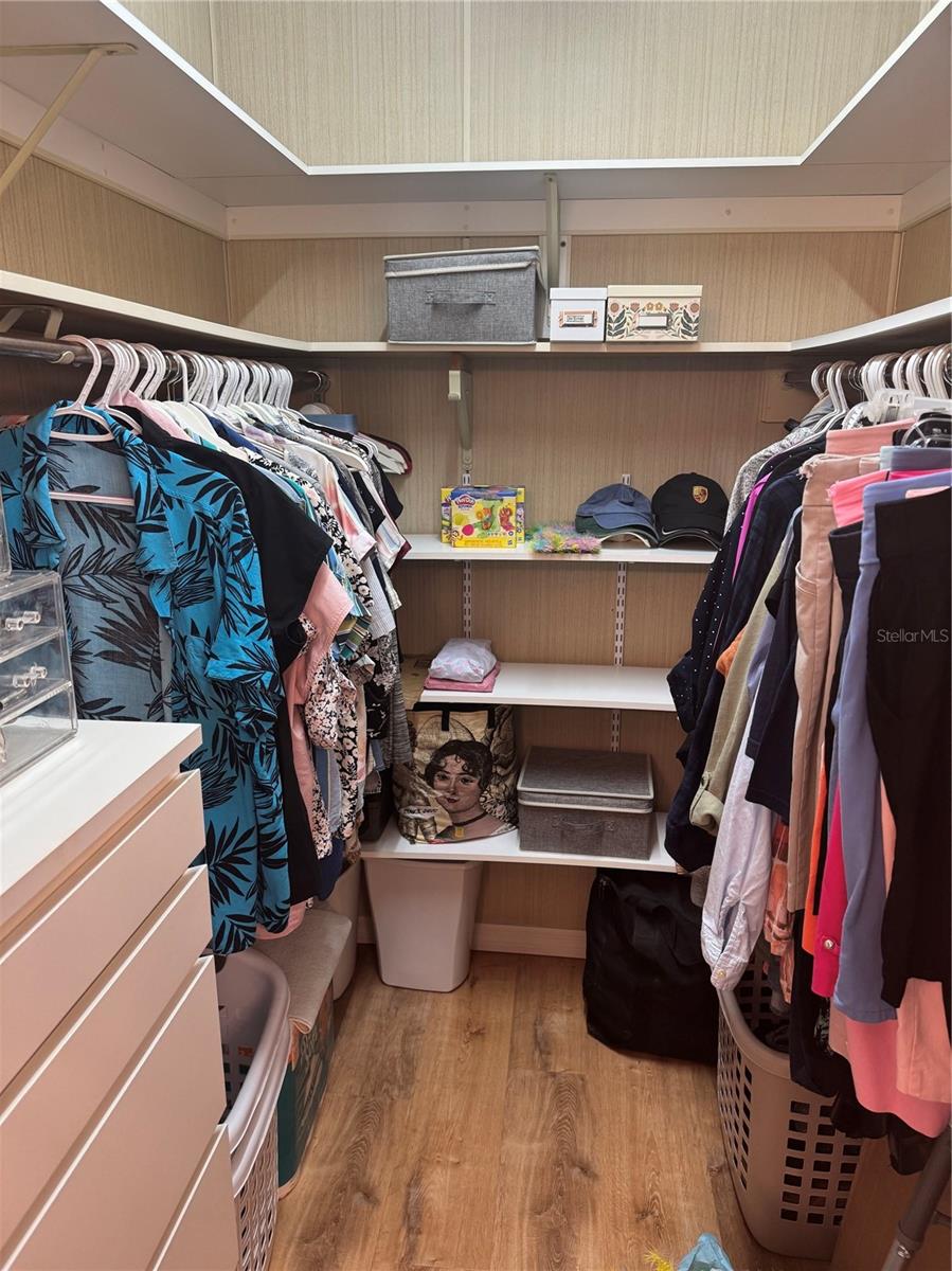 1001 STARKEY RD #310, LARGO, FL, 33771