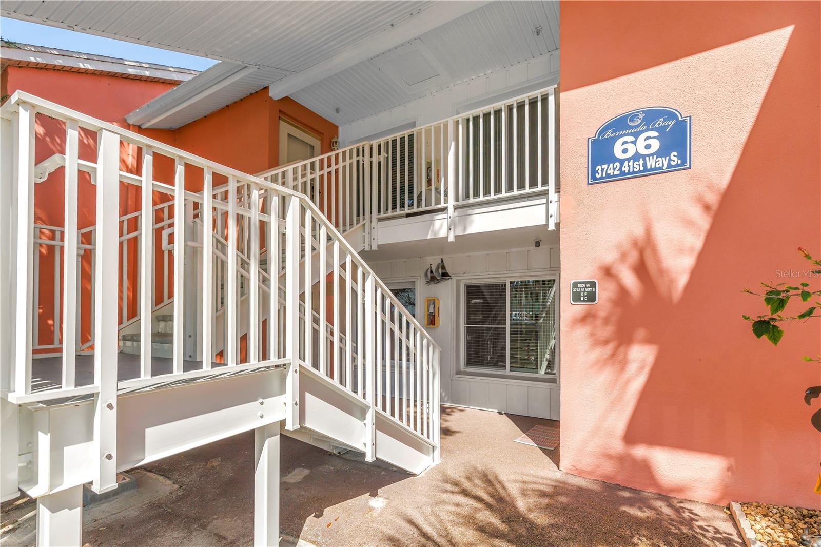 3742 41ST WAY S #F, ST PETERSBURG, FL, 33711