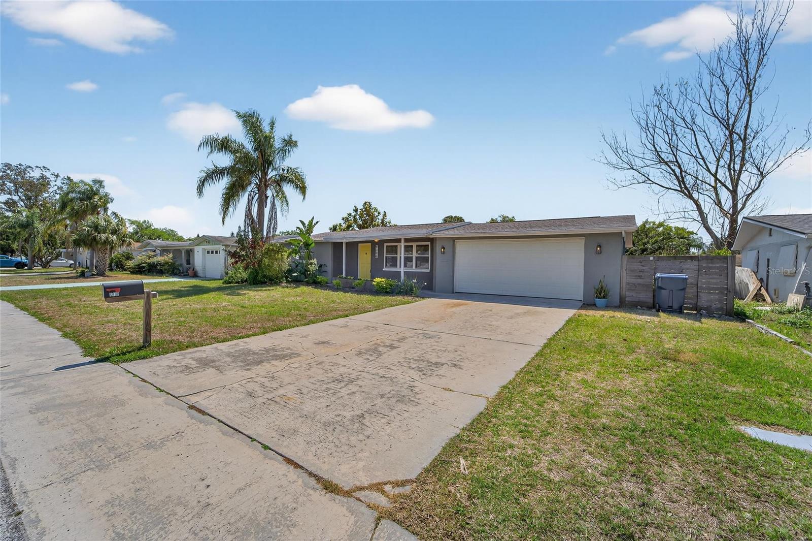 5300 FALCON DR, HOLIDAY, FL, 34690