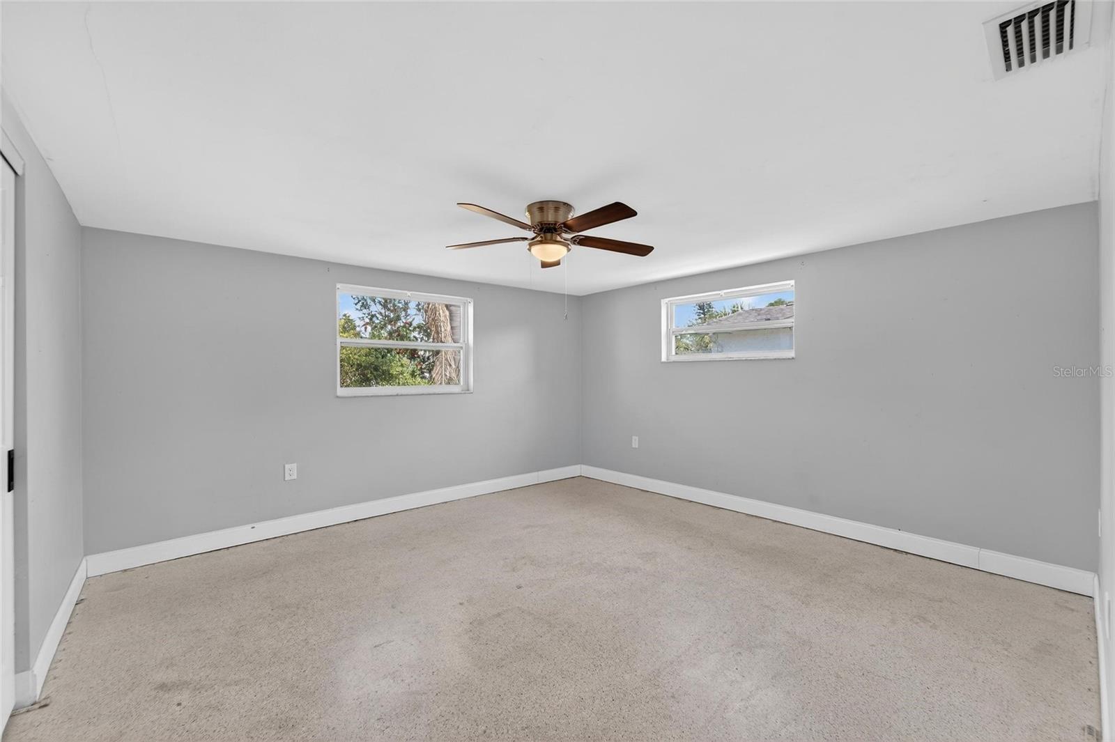 5300 FALCON DR, HOLIDAY, FL, 34690
