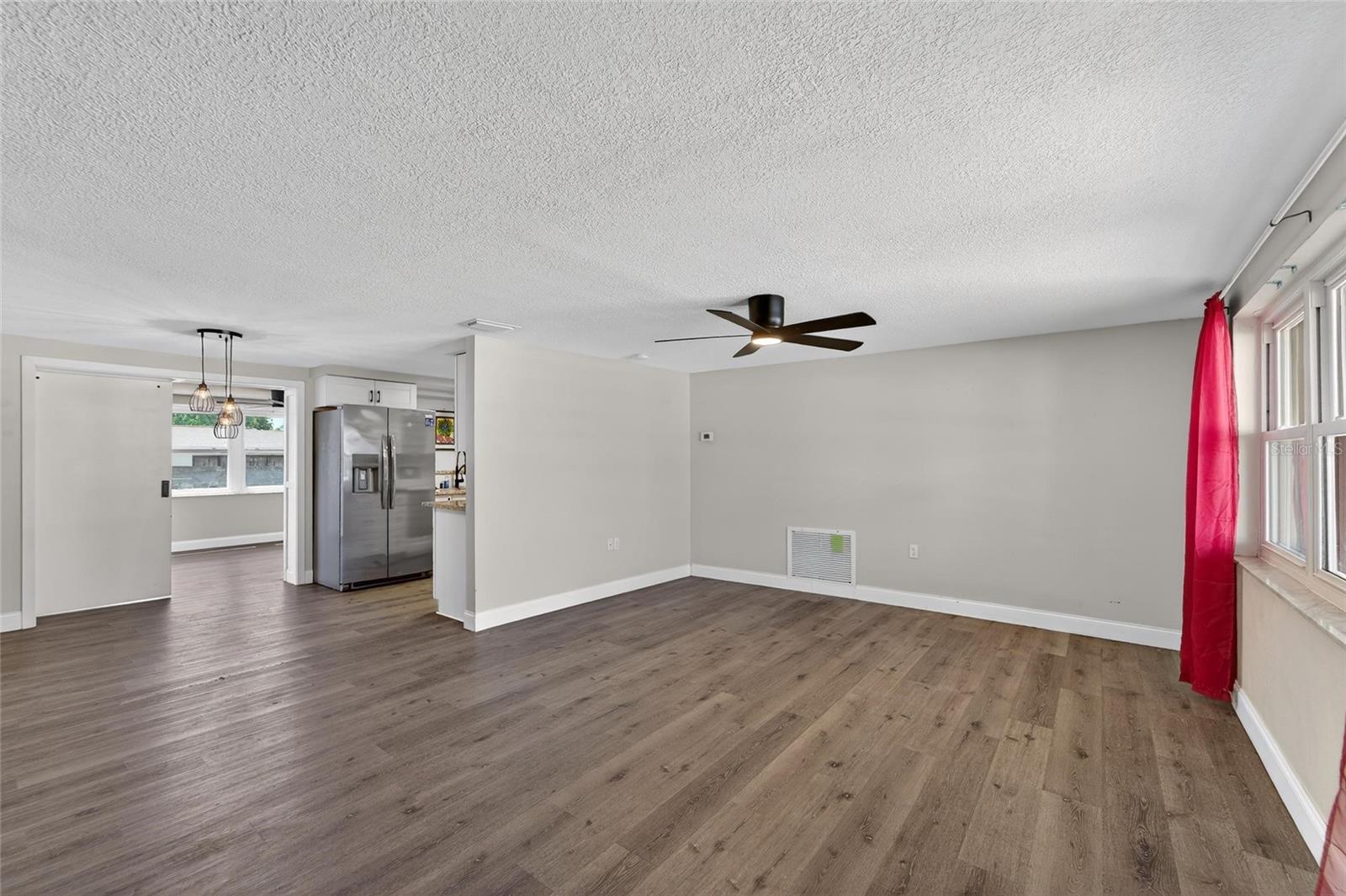 5300 FALCON DR, HOLIDAY, FL, 34690