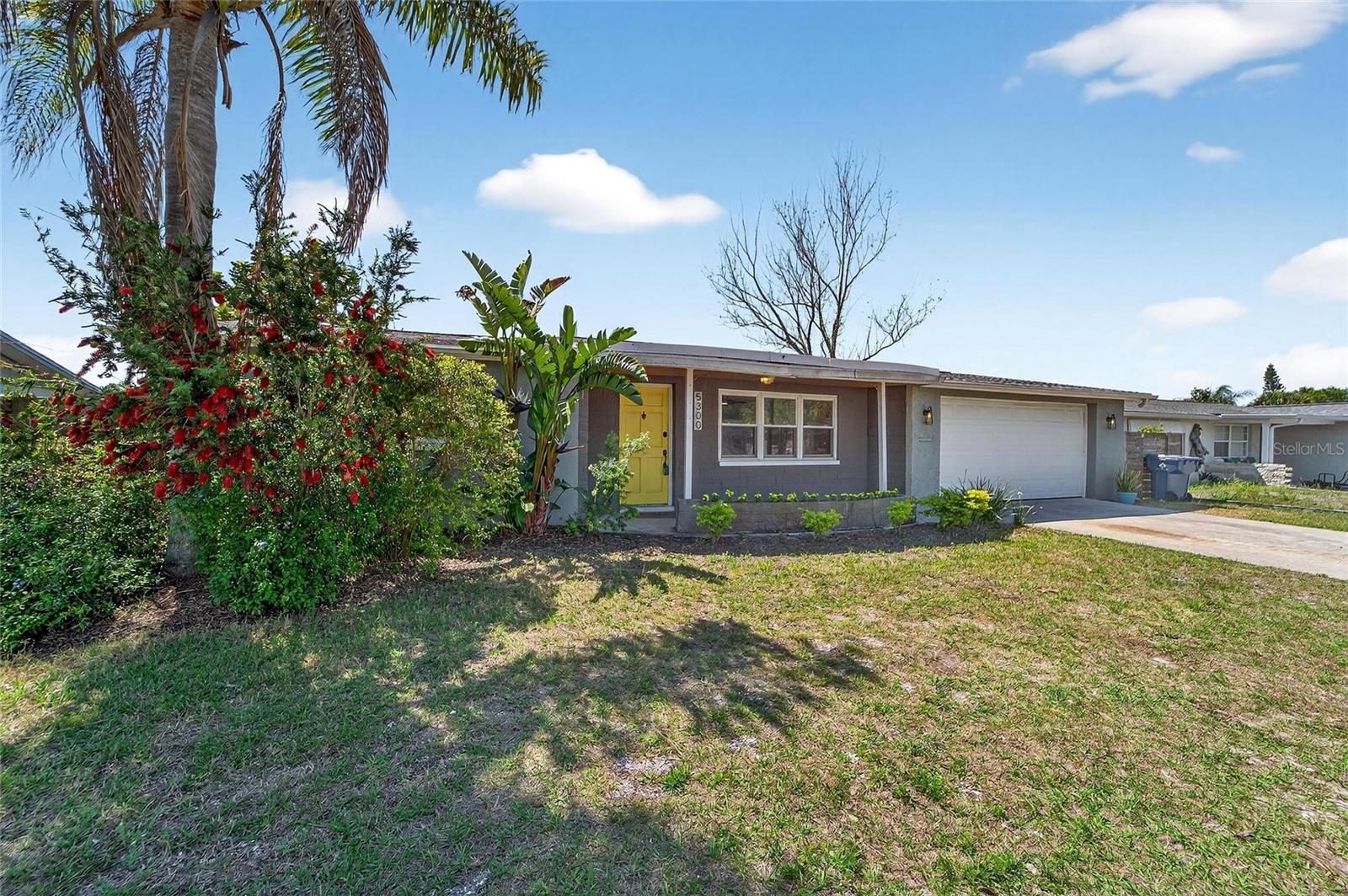 5300 FALCON DR, HOLIDAY, FL, 34690
