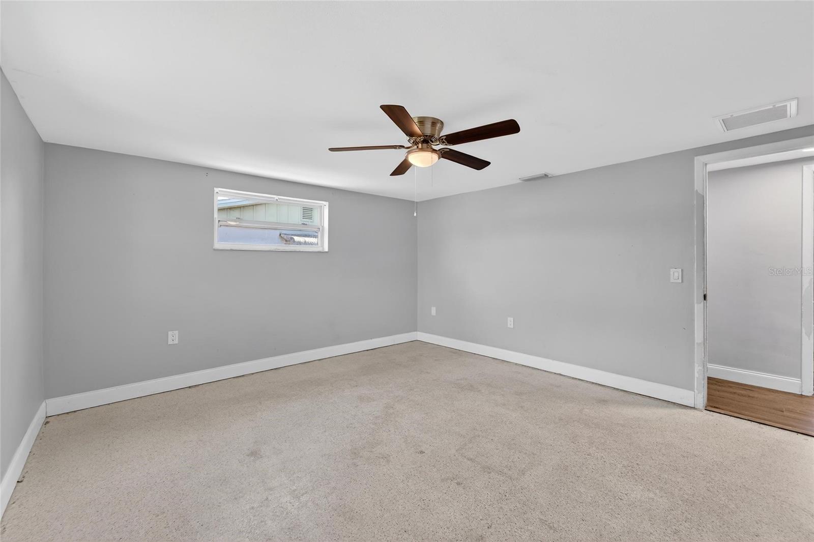 5300 FALCON DR, HOLIDAY, FL, 34690