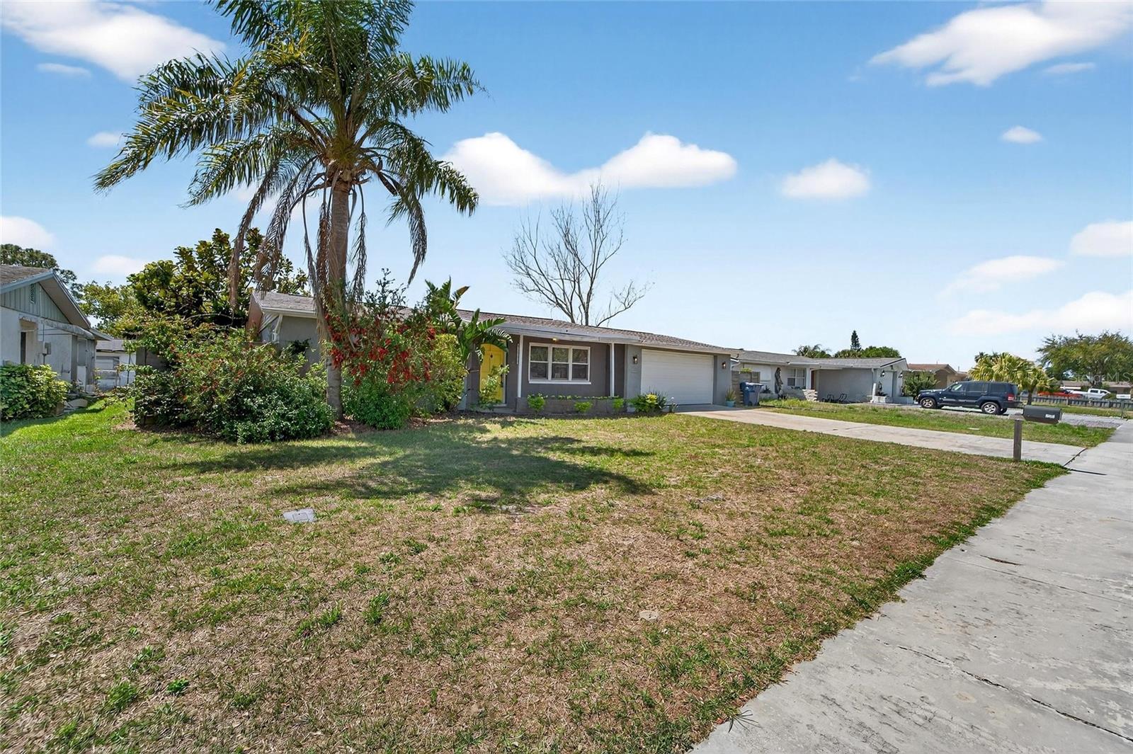 5300 FALCON DR, HOLIDAY, FL, 34690