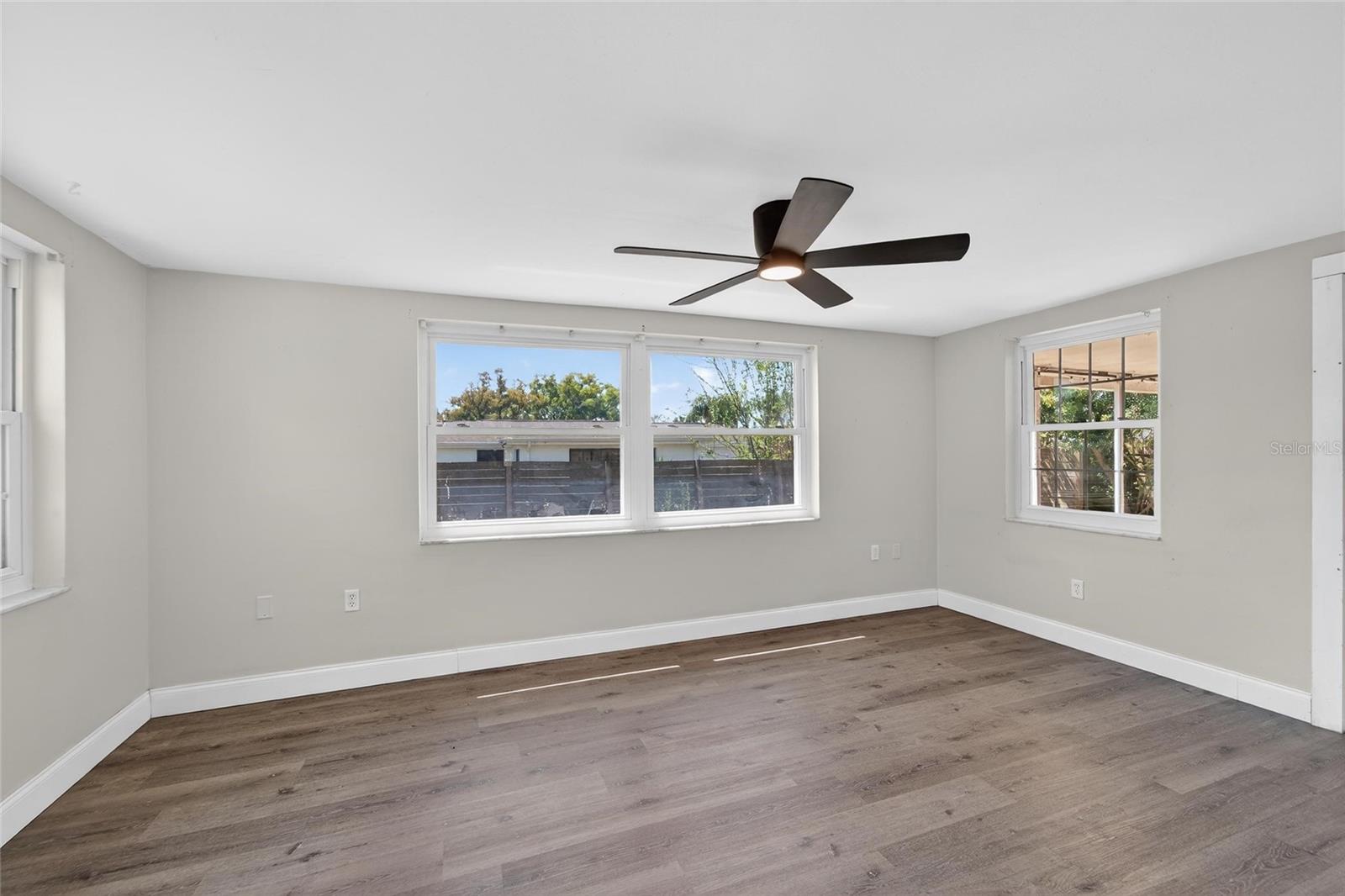 5300 FALCON DR, HOLIDAY, FL, 34690