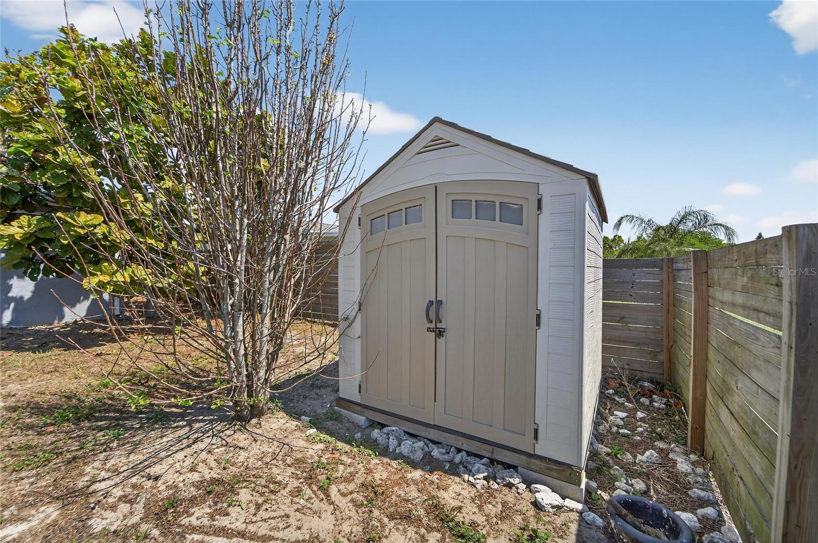 5300 FALCON DR, HOLIDAY, FL, 34690