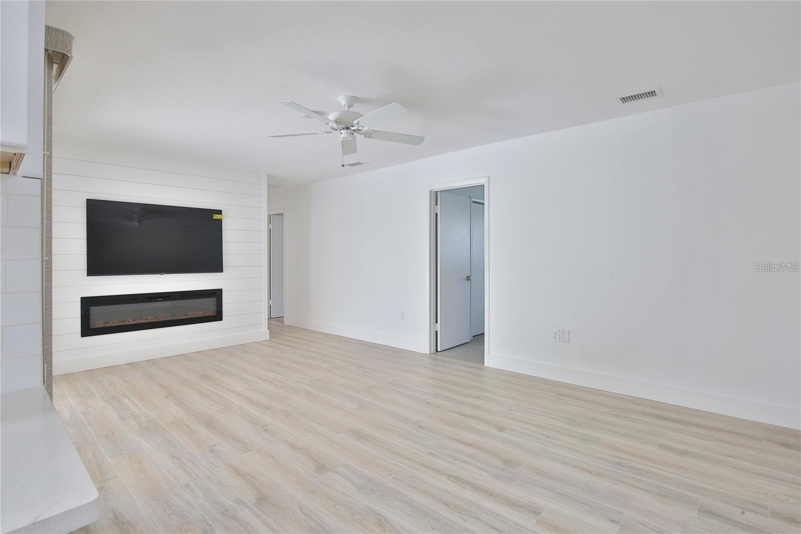 2834 HARDEE DR, SARASOTA, FL, 34231