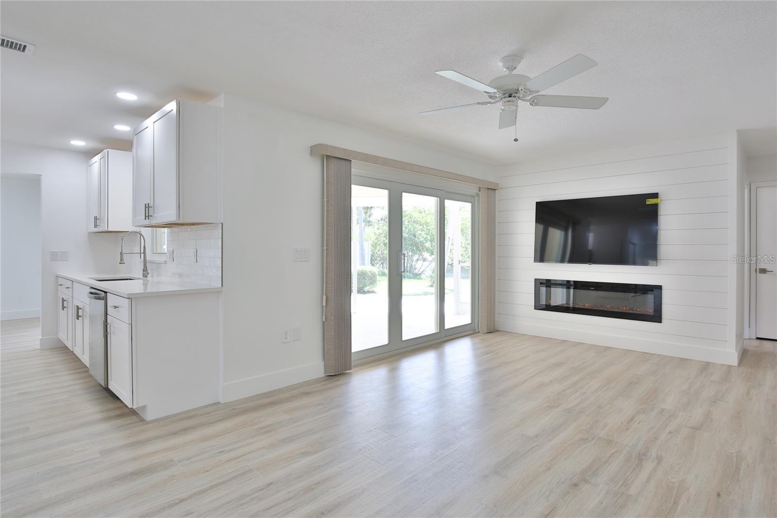 2834 HARDEE DR, SARASOTA, FL, 34231