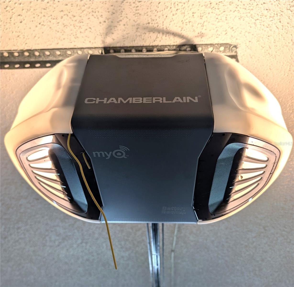 Chamberlin Wi-Fi Garage opener with keypad