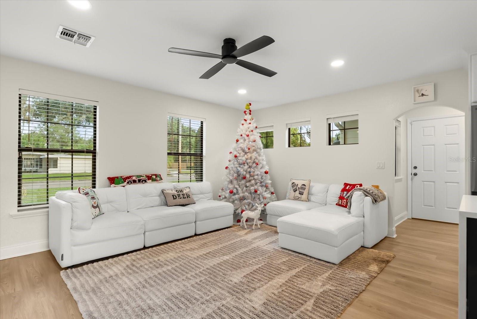 3622 DEVONSWOOD DR, ORLANDO, FL, 32806