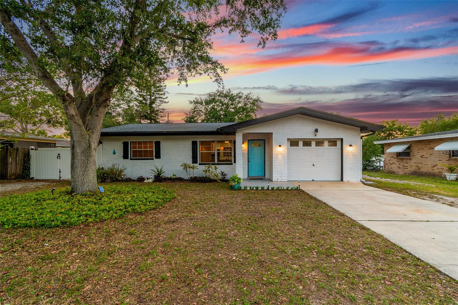 2115 PHILIPPE PKWY, SAFETY HARBOR, FL, 34695