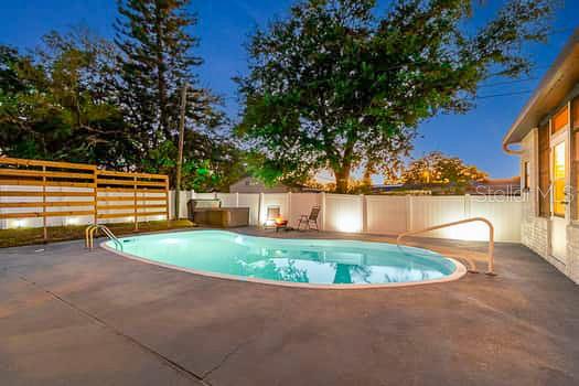 2115 PHILIPPE PKWY, SAFETY HARBOR, FL, 34695