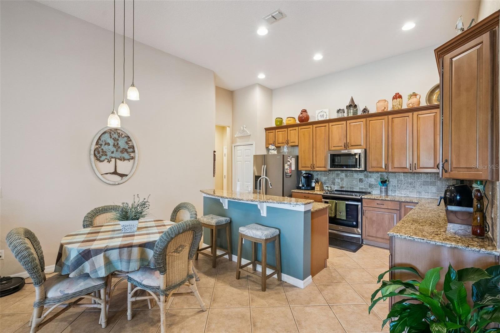 2409 EMERALD ROSE WAY, APOPKA, FL, 32712