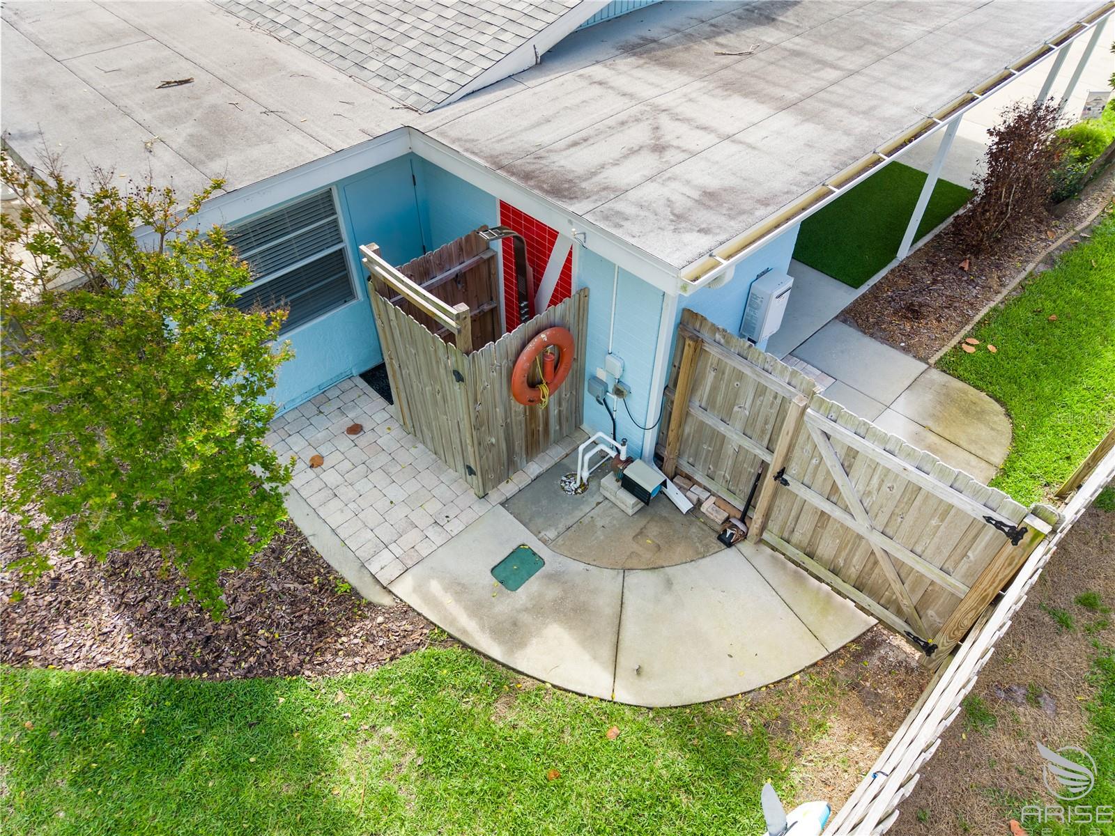 702 OCEAN AVE, NEW SMYRNA BEACH, FL, 32169