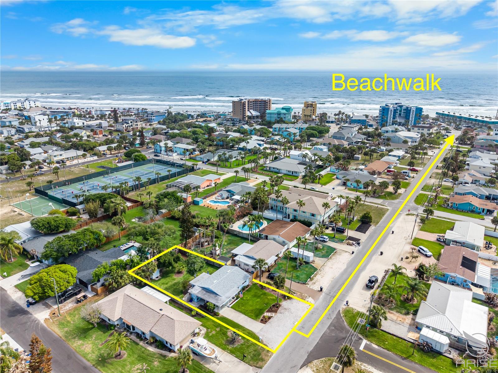 702 OCEAN AVE, NEW SMYRNA BEACH, FL, 32169