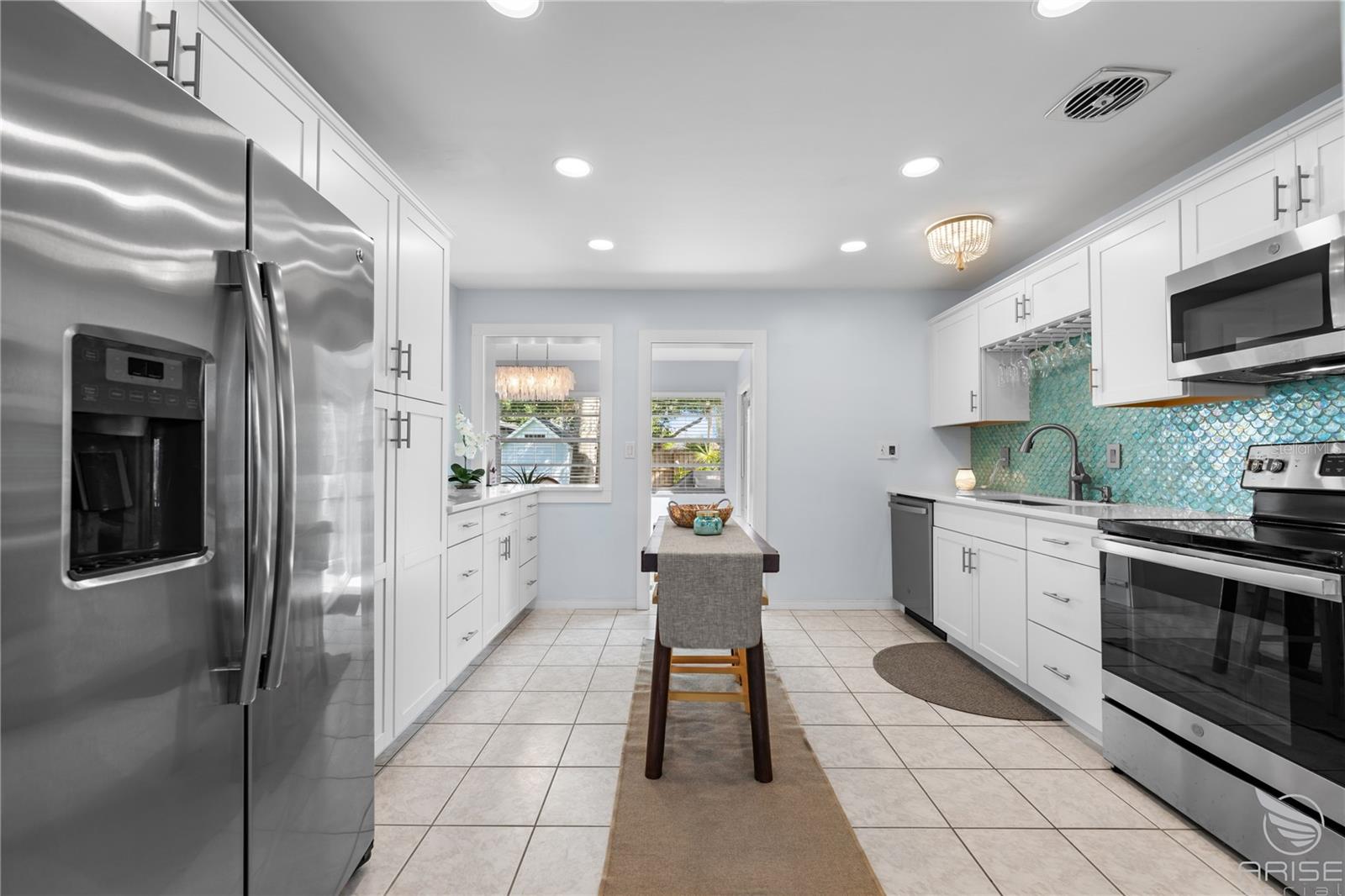 702 OCEAN AVE, NEW SMYRNA BEACH, FL, 32169