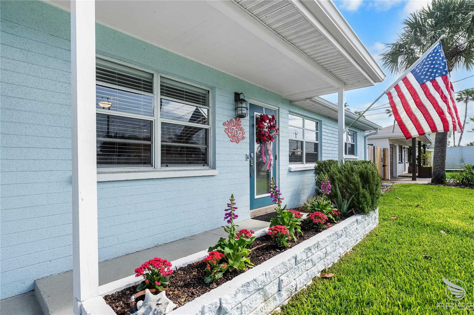 702 OCEAN AVE, NEW SMYRNA BEACH, FL, 32169