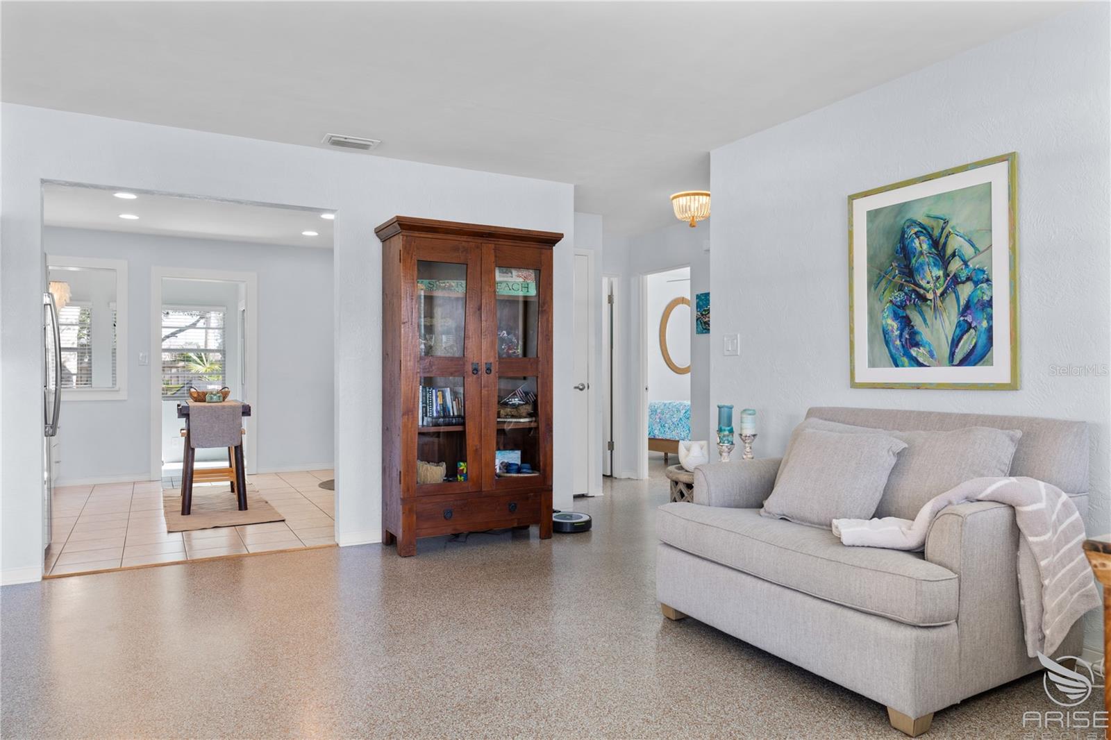 702 OCEAN AVE, NEW SMYRNA BEACH, FL, 32169
