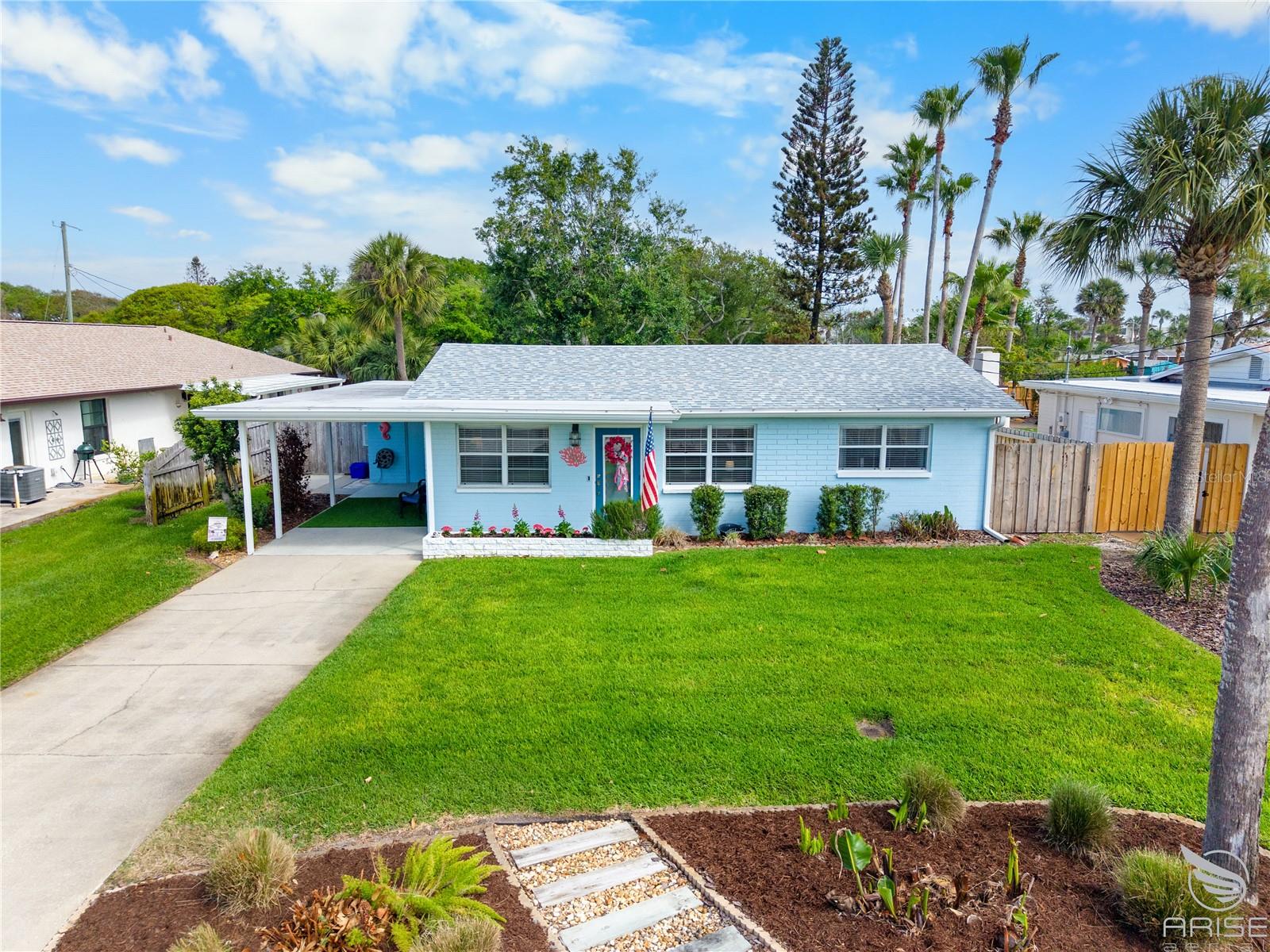 702 OCEAN AVE, NEW SMYRNA BEACH, FL, 32169