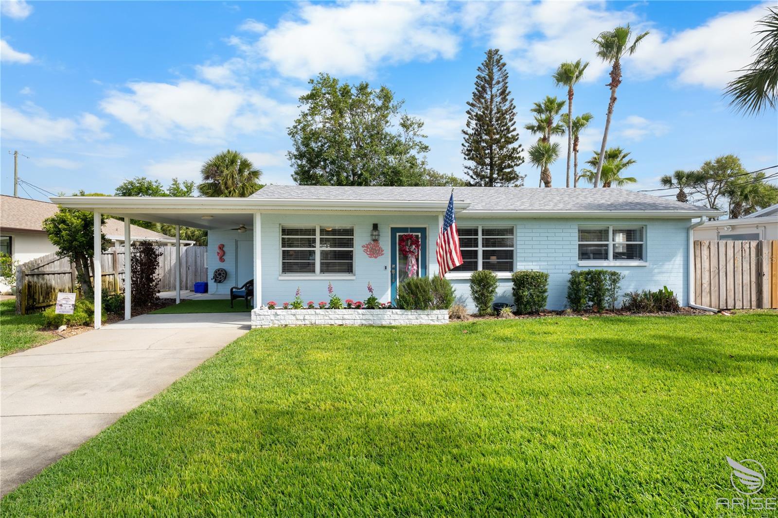 702 OCEAN AVE, NEW SMYRNA BEACH, FL, 32169