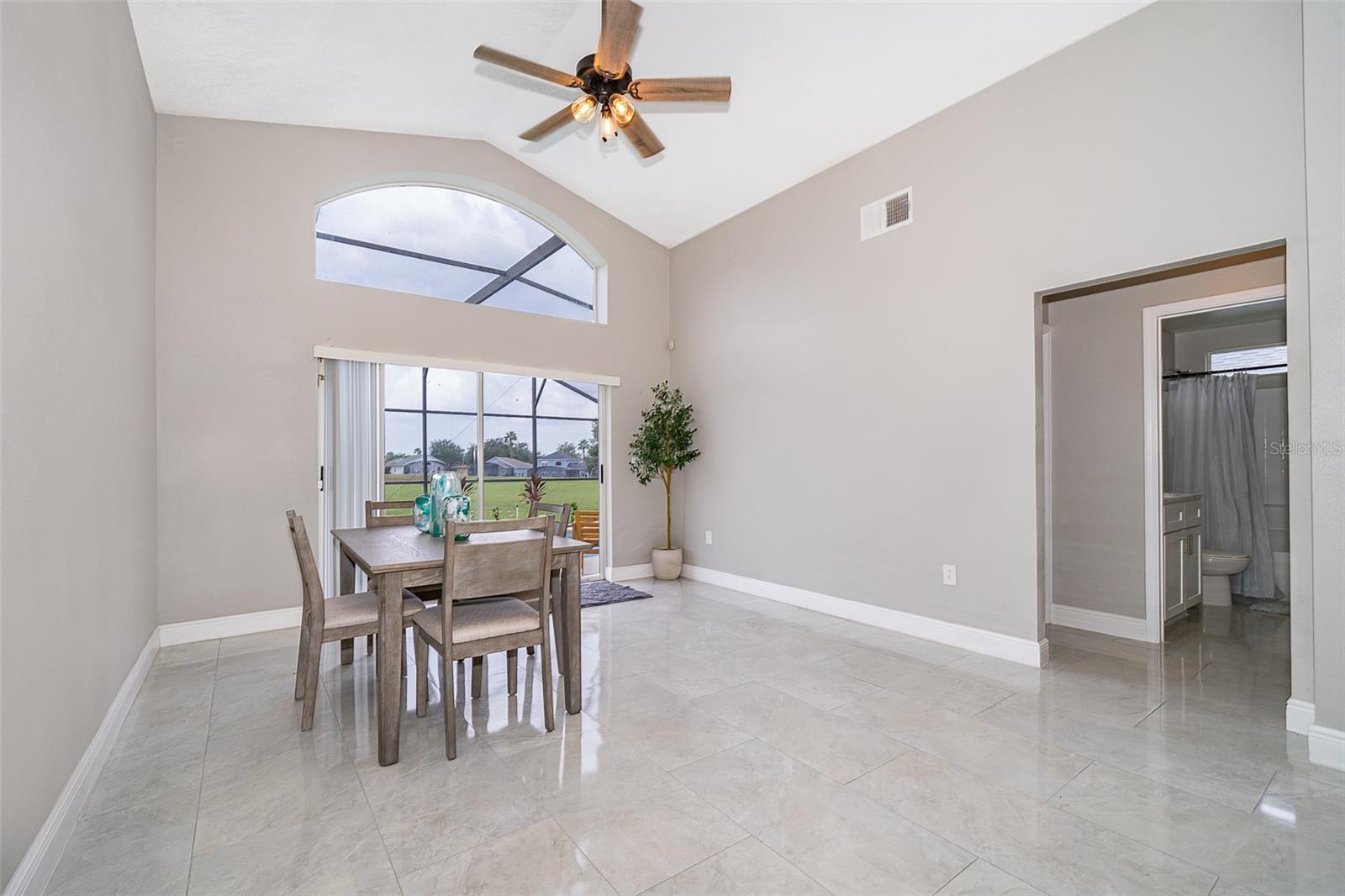 207 LANGHAM DR, DAVENPORT, FL, 33897