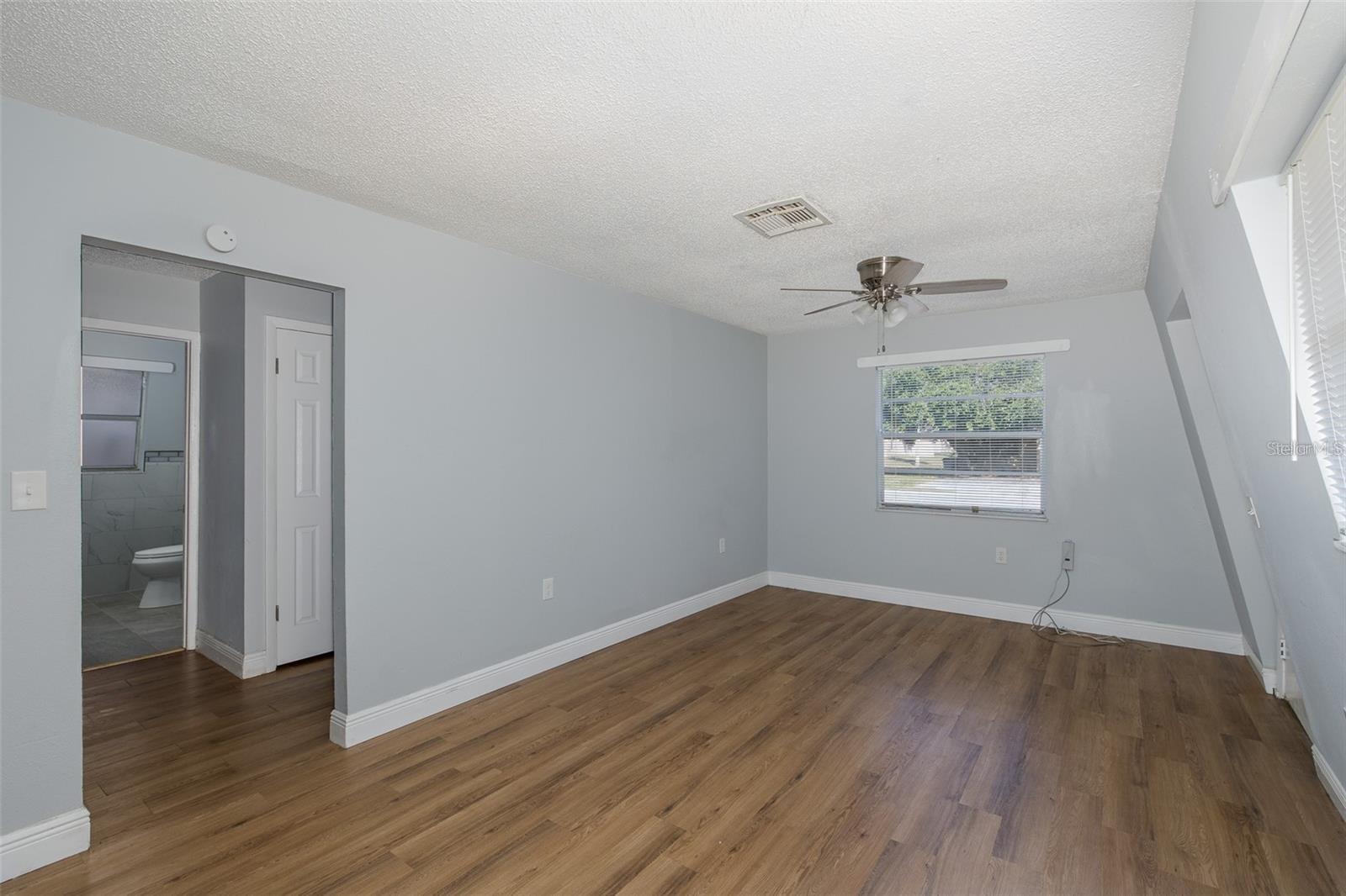 5750 VIRGINIA AVE, NEW PORT RICHEY, FL, 34652