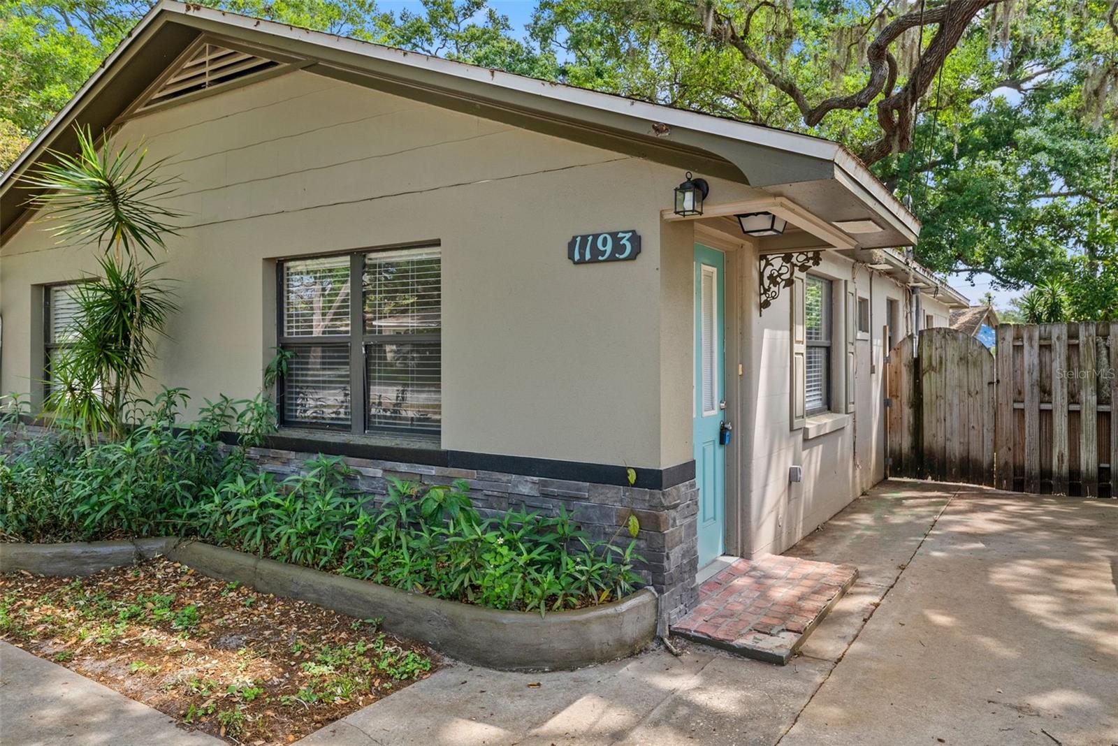1193 & 1195 BASS BLVD, DUNEDIN, FL, 34698