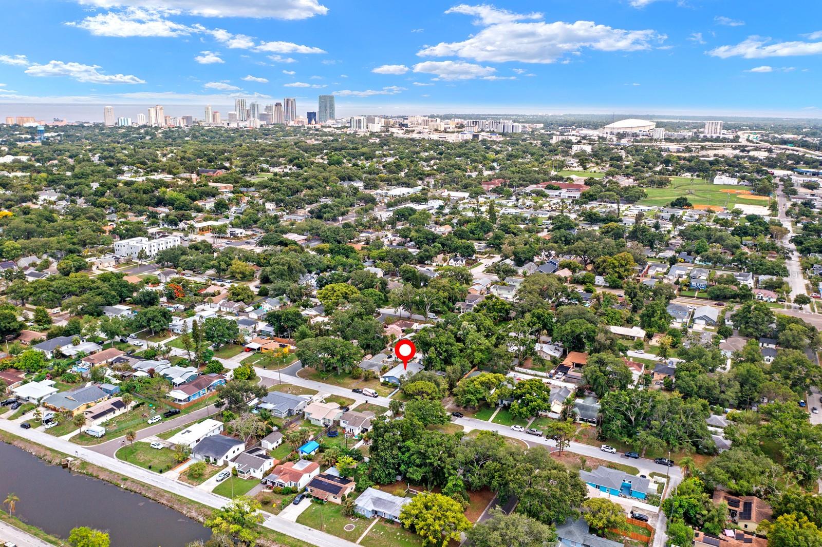 1720 24TH AVE N, ST PETERSBURG, FL, 33713