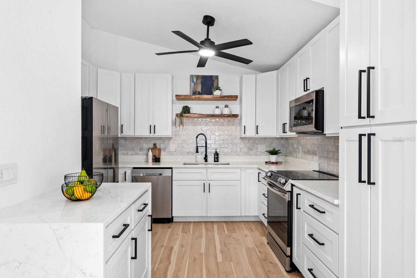 1720 24TH AVE N, ST PETERSBURG, FL, 33713