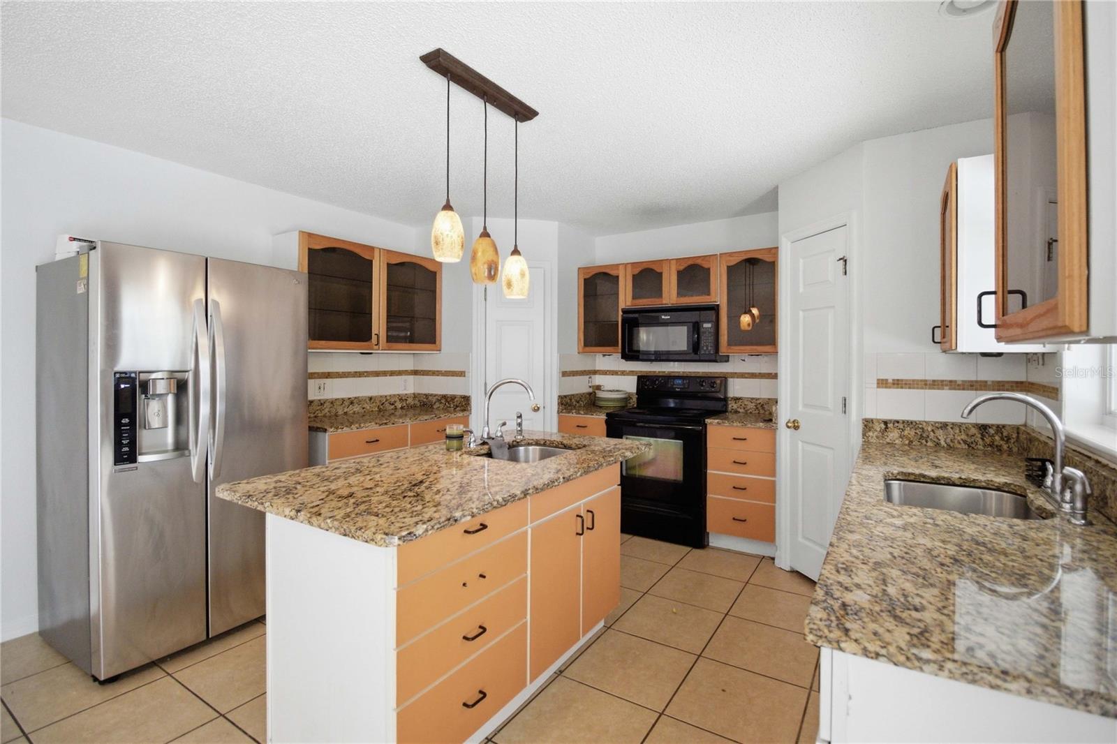 206 TARANTO WAY, KISSIMMEE, FL, 34758