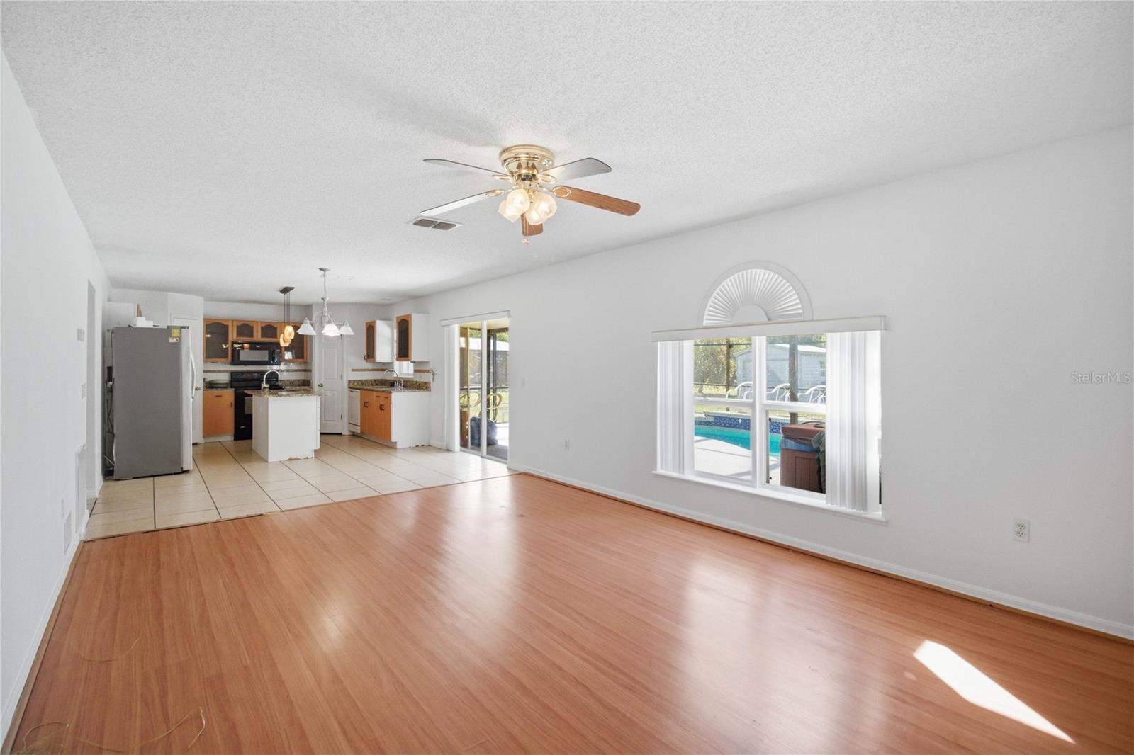206 TARANTO WAY, KISSIMMEE, FL, 34758