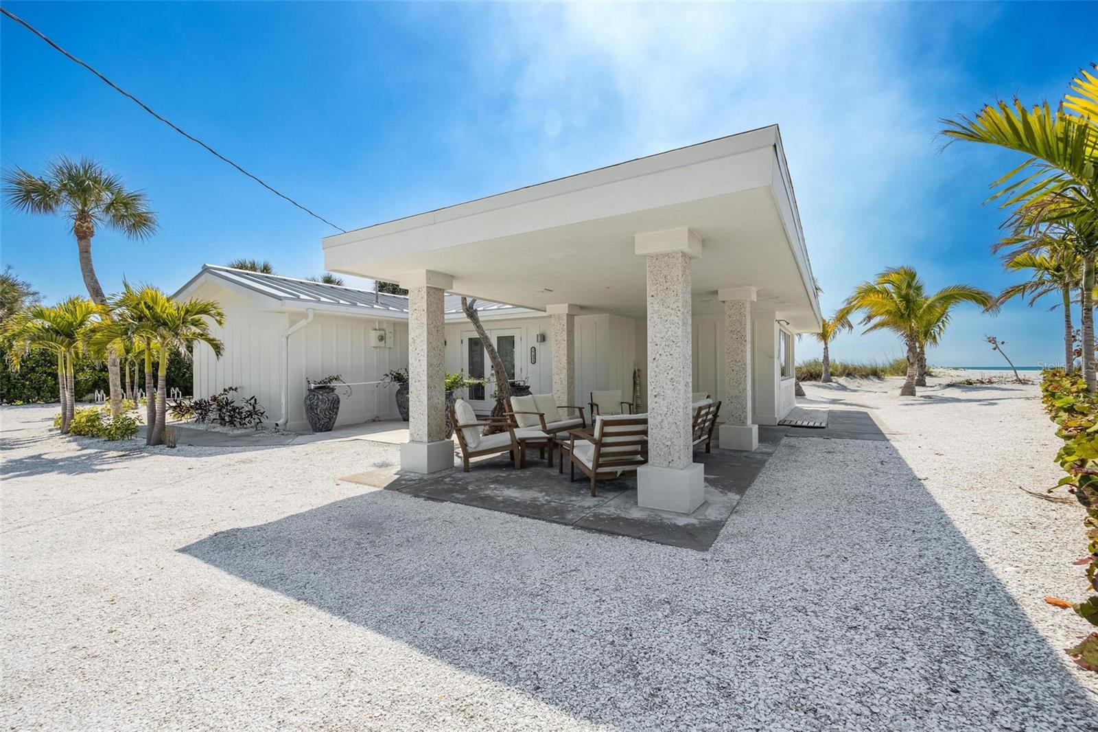 2740 N BEACH RD #B, ENGLEWOOD, FL, 34223