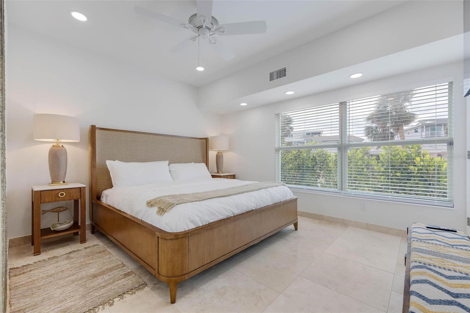 2740 N BEACH RD #B, ENGLEWOOD, FL, 34223