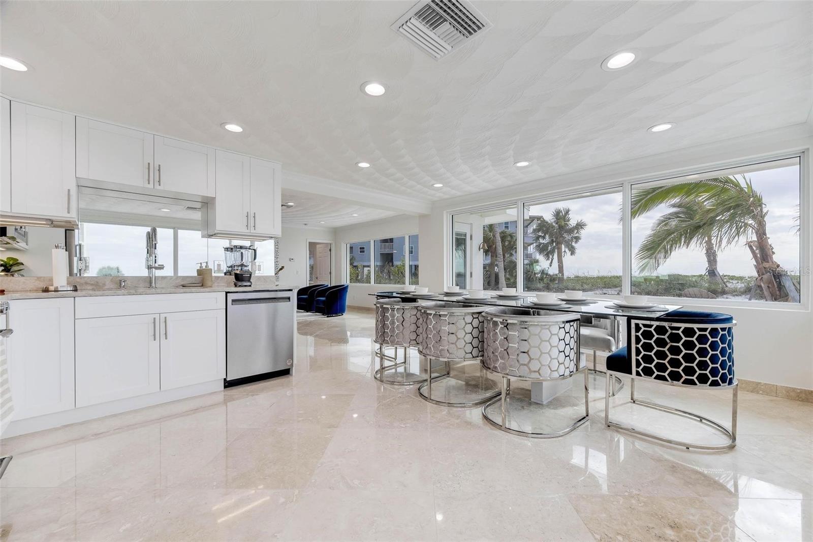 2740 N BEACH RD #B, ENGLEWOOD, FL, 34223