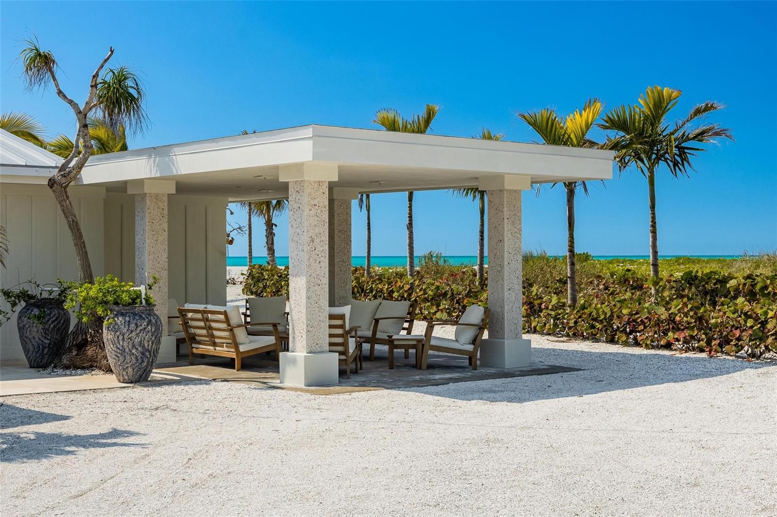 2740 N BEACH RD #B, ENGLEWOOD, FL, 34223