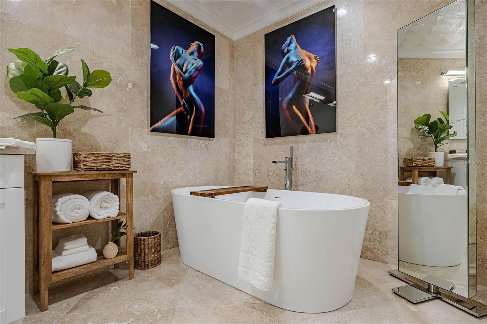 2740 N BEACH RD #B, ENGLEWOOD, FL, 34223