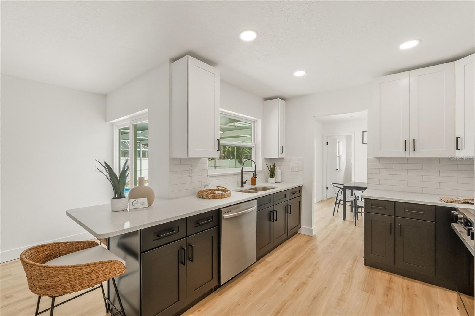2236 STACY CT, DUNEDIN, FL, 34698