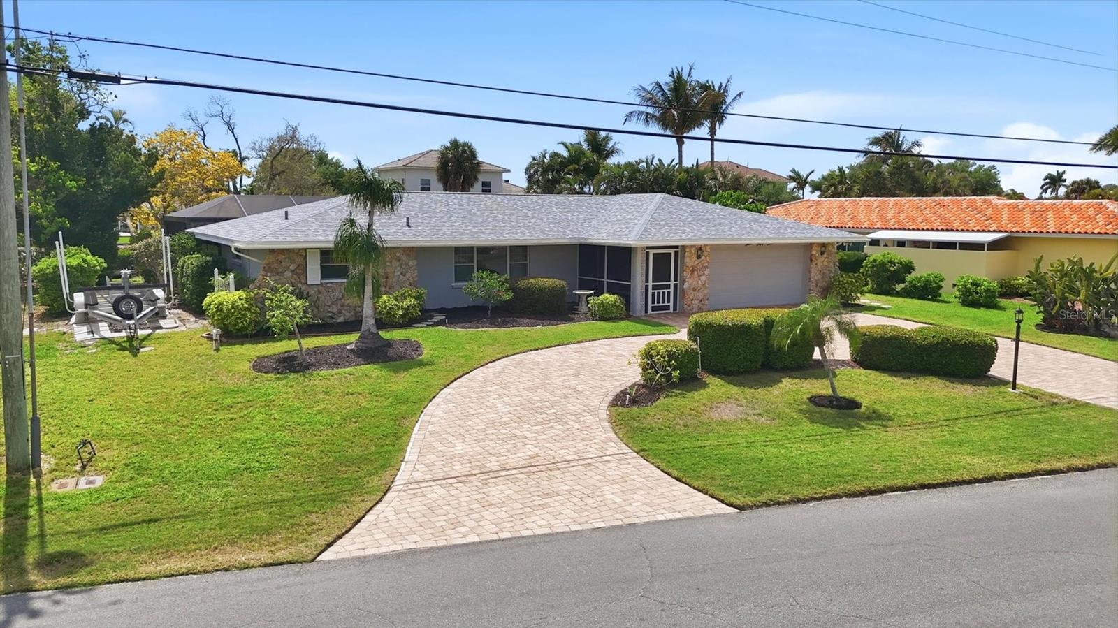353 S SHORE DR, OSPREY, FL, 34229