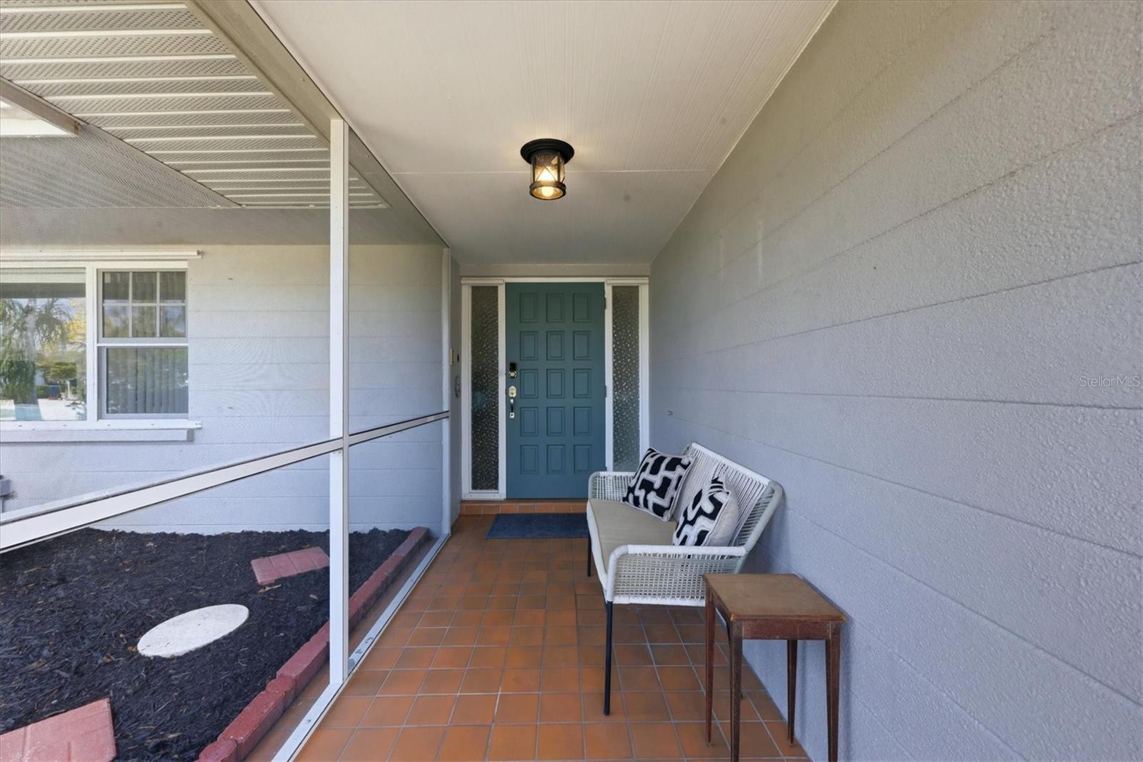 353 S SHORE DR, OSPREY, FL, 34229