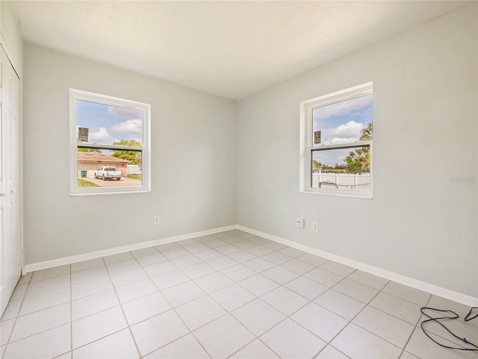 1117 W EMBASSY DR, DELTONA, FL, 32725