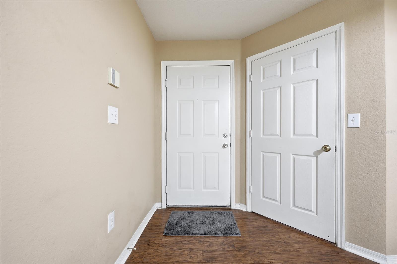 5475 VINELAND RD #8212, ORLANDO, FL, 32811