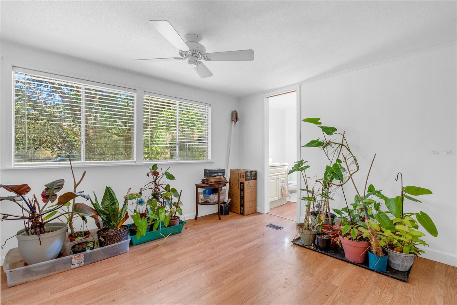 32404 HIGHLAND LAKES RD, DELAND, FL, 32720