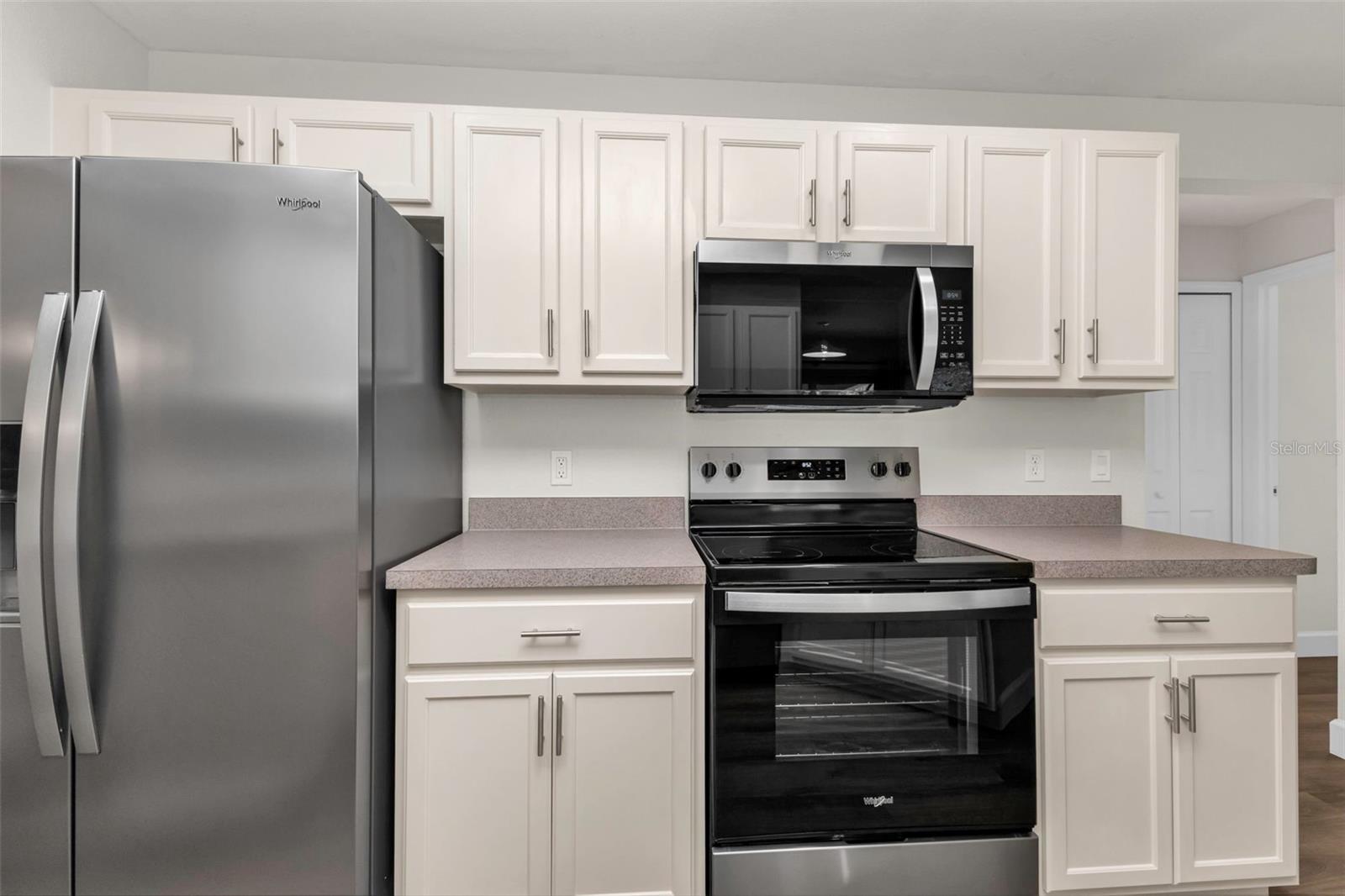 2485 TRAVERSE AVE, NORTH PORT, FL, 34286