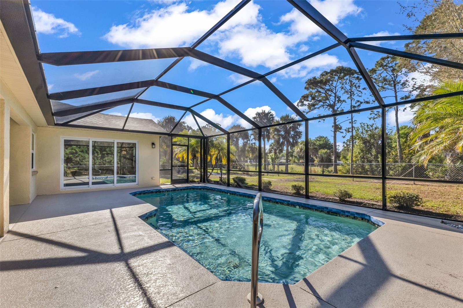 2485 TRAVERSE AVE, NORTH PORT, FL, 34286