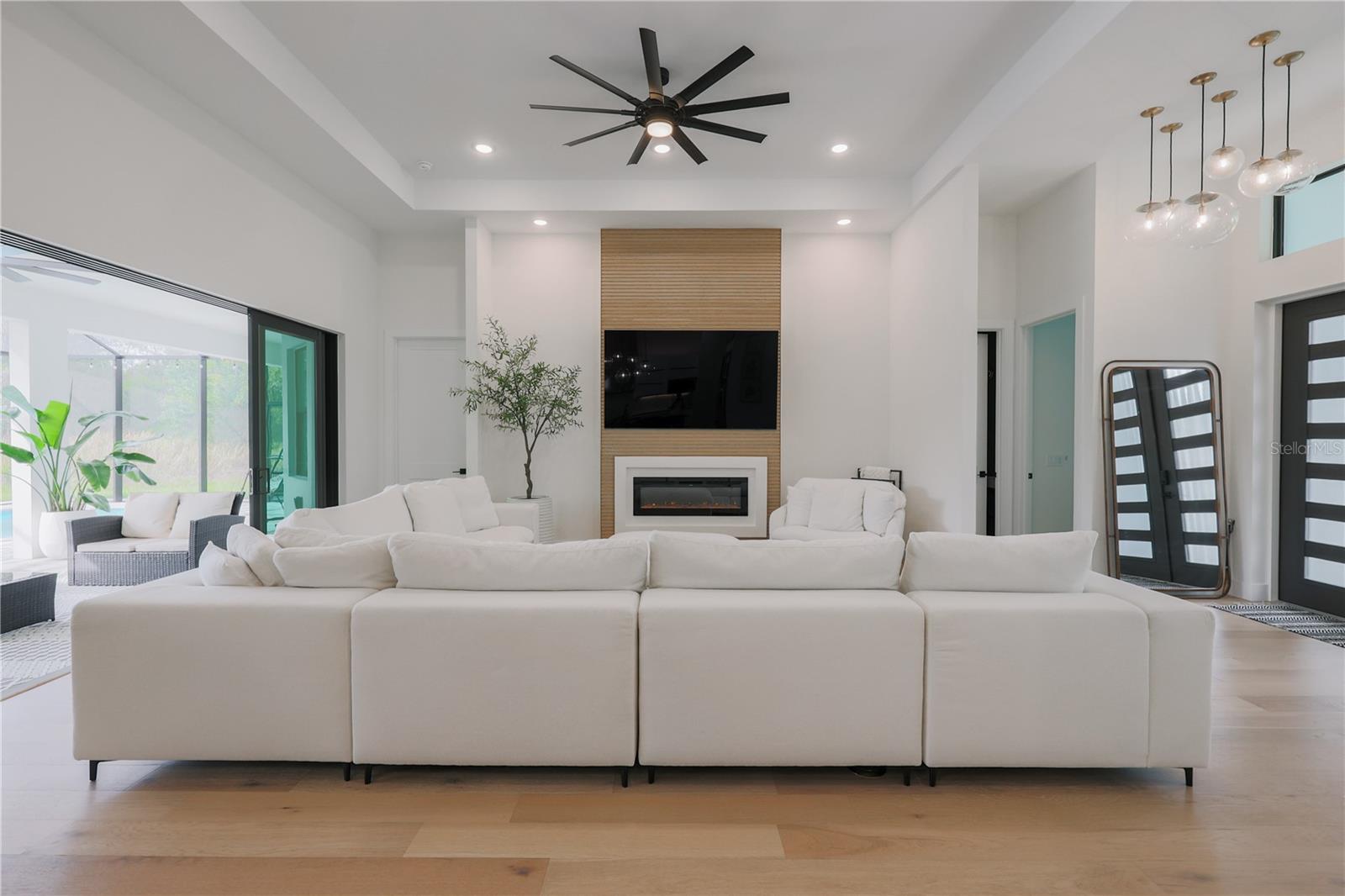 1015 HOFFER ST, PORT CHARLOTTE, FL, 33953
