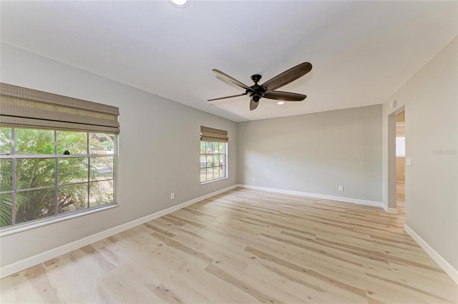4913 32ND ST E, BRADENTON, FL, 34203